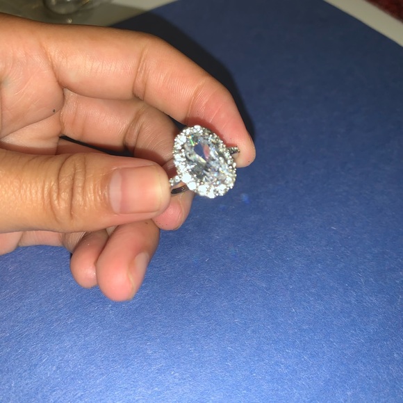 New Silver Color Big Oval AAA CZ Stone Rings - Picture 6 of 6